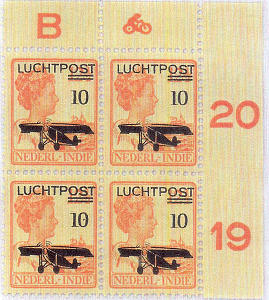 Postzegel met velrand met drukkersteken