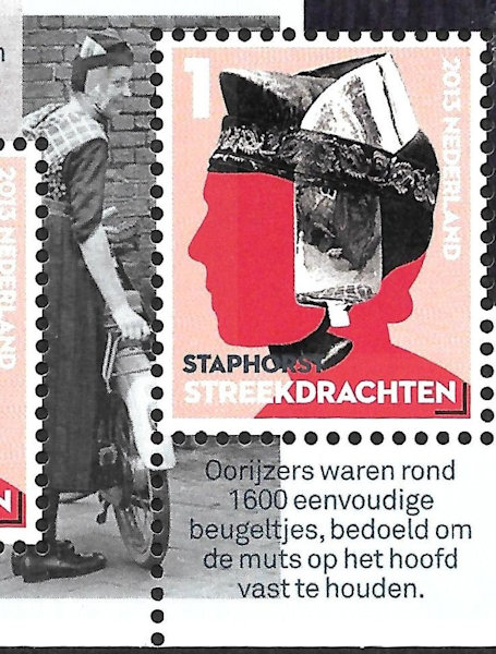 Detail postzegelvelletje Streekdrachten - Staphorst
