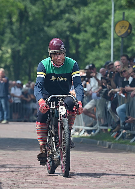 Lurquin-Coudert uit 1903 in de Historische Parade 100 jaar TT Assen
