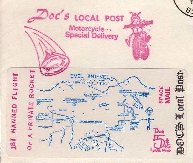 Detail speciale stempeling op envelop Doc's Local Post