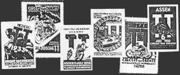 Een aantal labels van de TT Assen